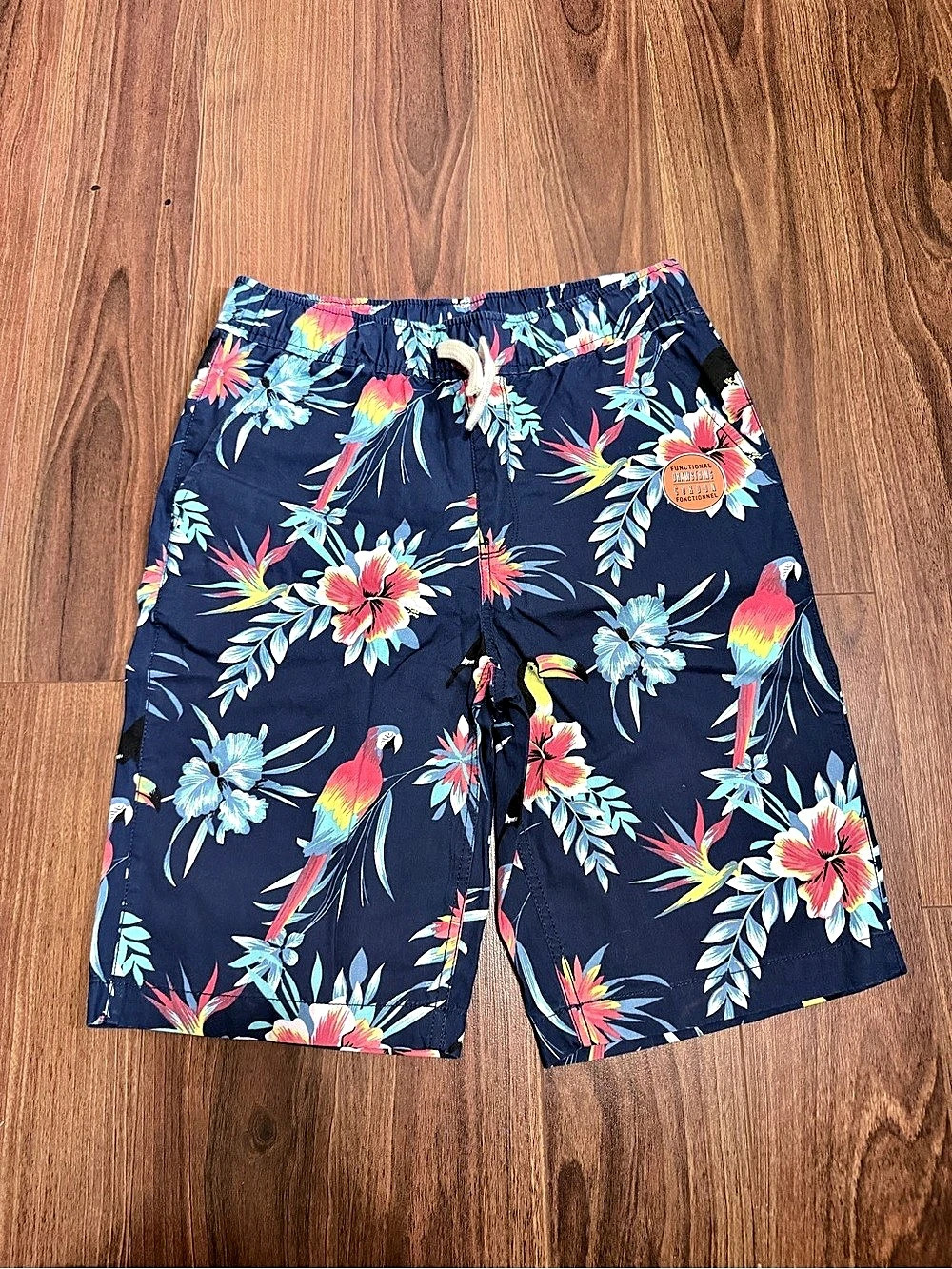 PLACE Floral Shorts Size 16 NWT